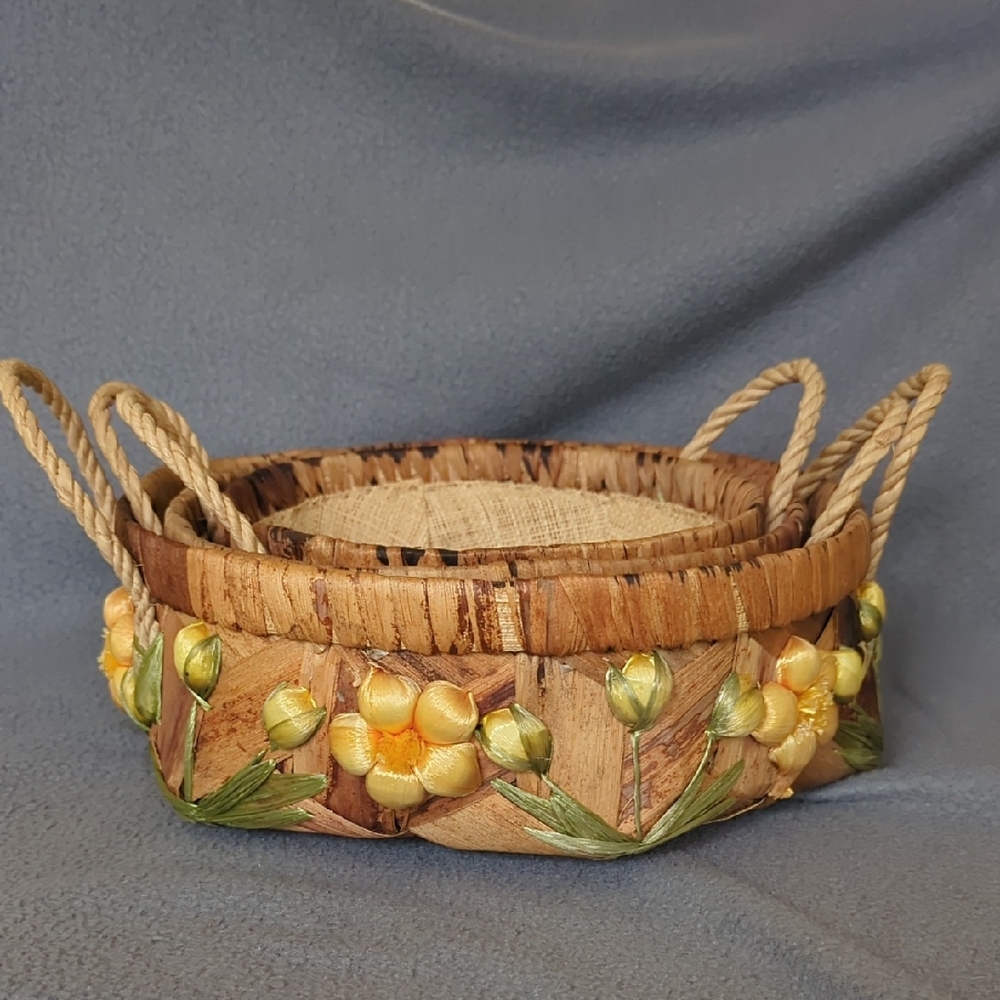 Woven Raffia Casserole Nesting Baskets. Set Of 3.